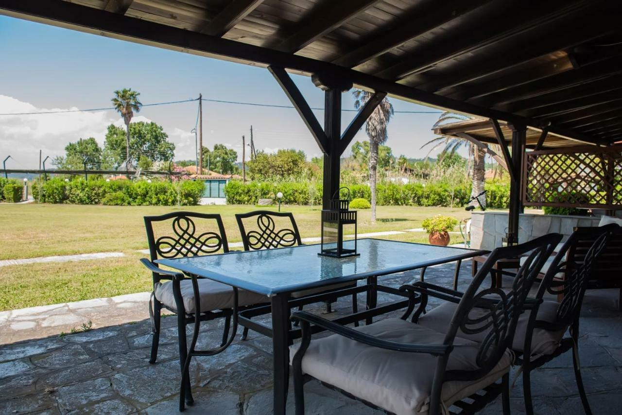 White Blossom Villa #Fourka Skála Foúrkas Extérieur photo