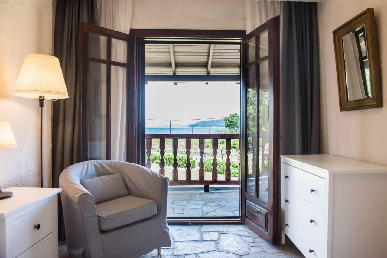 White Blossom Villa #Fourka Skála Foúrkas Extérieur photo