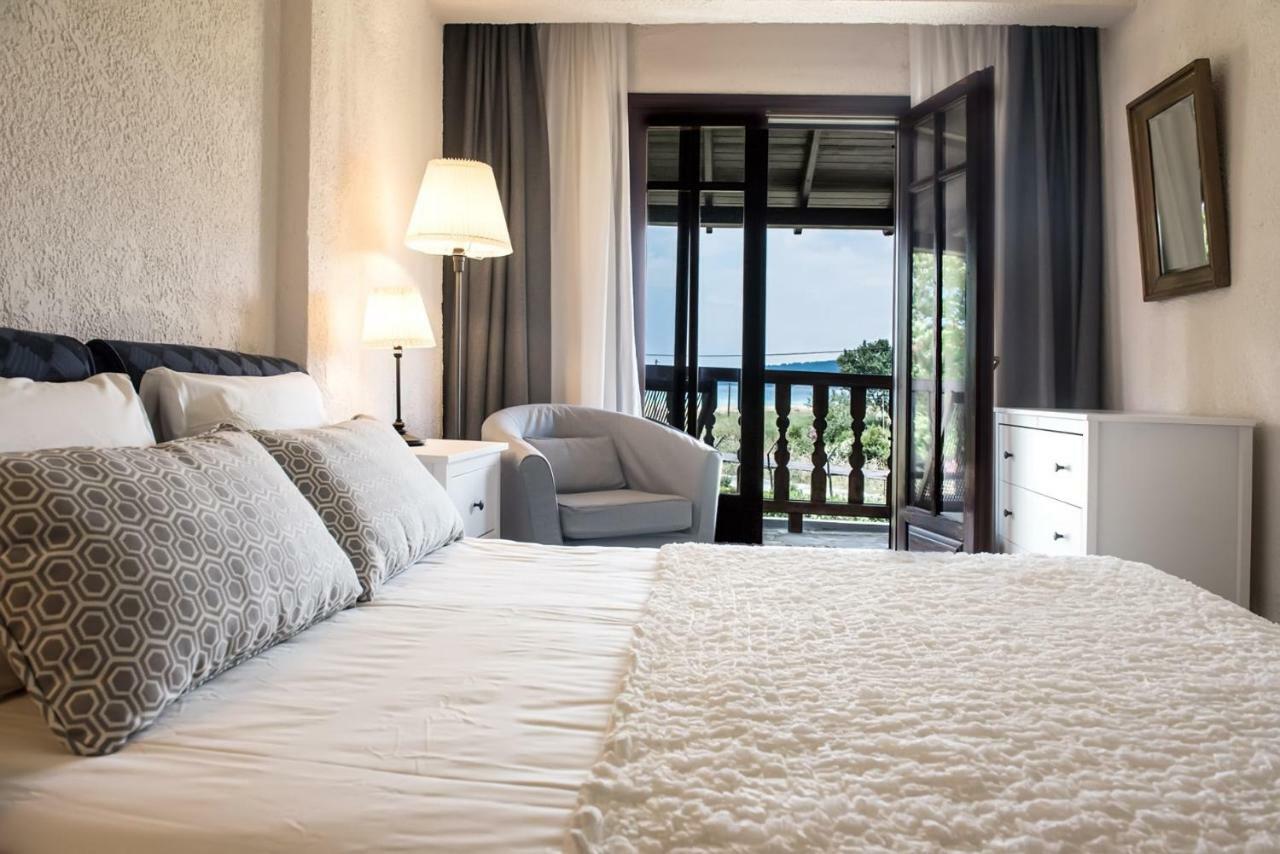White Blossom Villa #Fourka Skála Foúrkas Extérieur photo